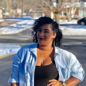 Meet your Posher, Zora